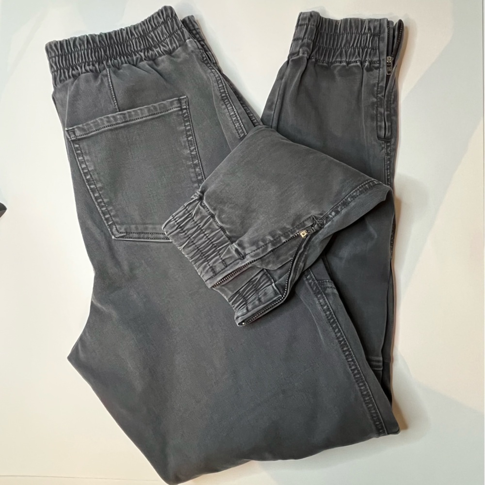 Spanx, Stretch Twill Cargo Jogger Pants Size M, Color: Washed Black - Picture 7 of 8